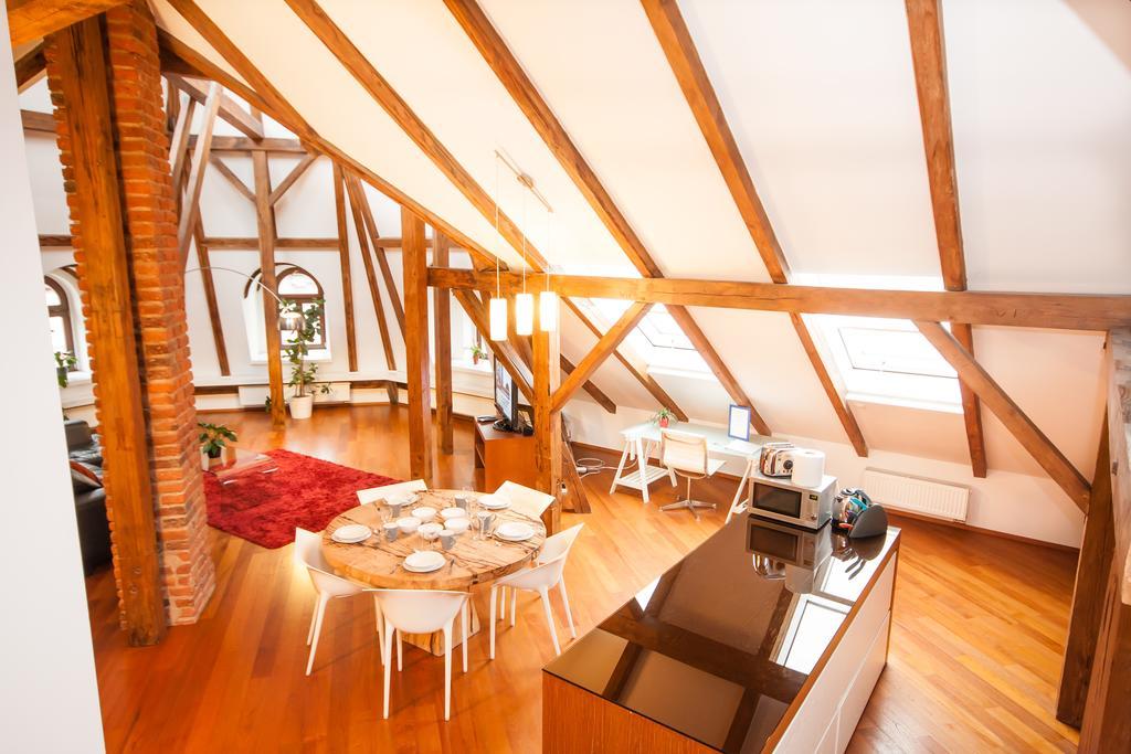 Апартаменты Luxury Loft Прага Экстерьер фото